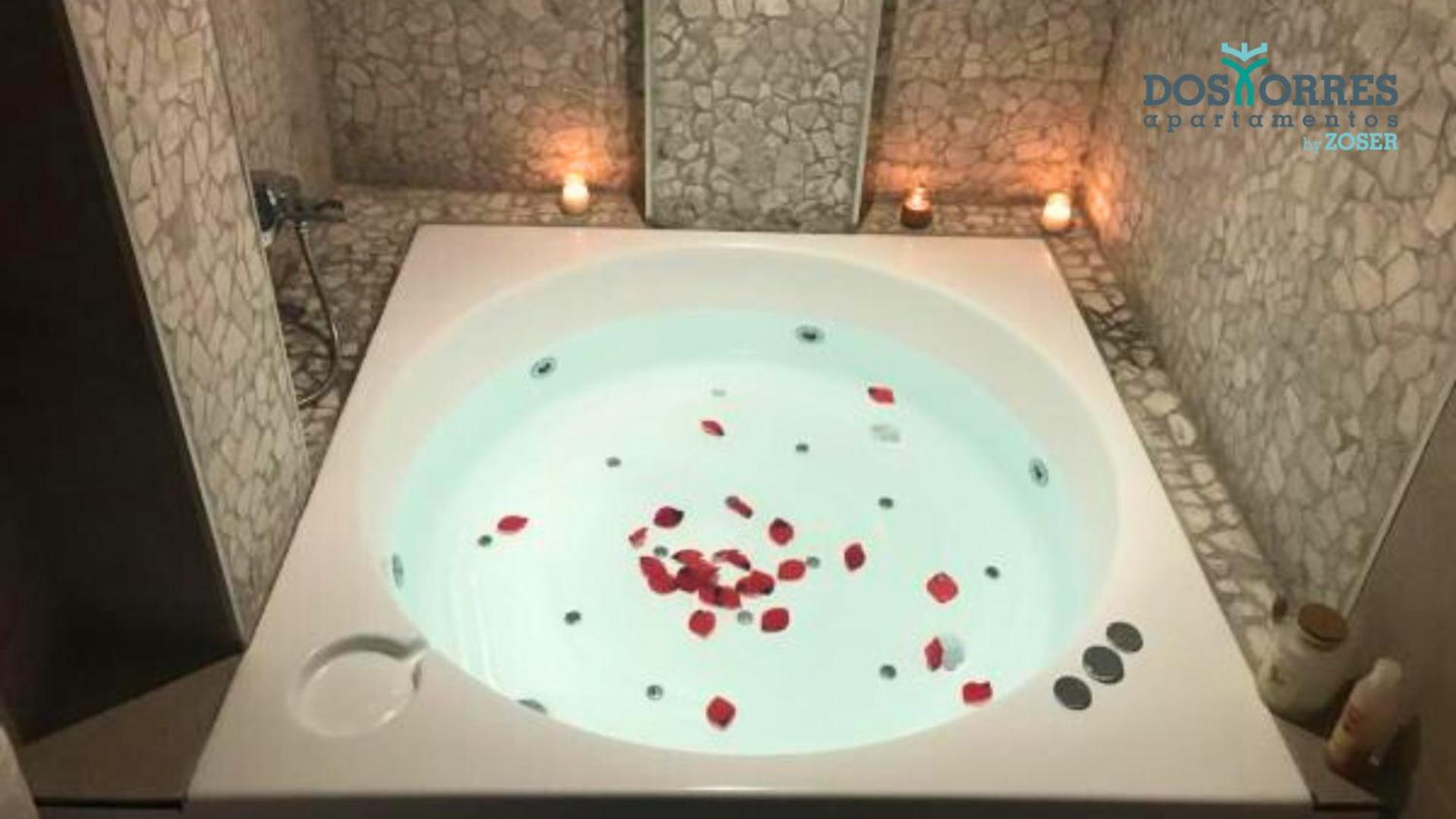 Dos Torres Ribera Play & Relax Con Jacuzzi Y Cine Zaragoza Exterior foto